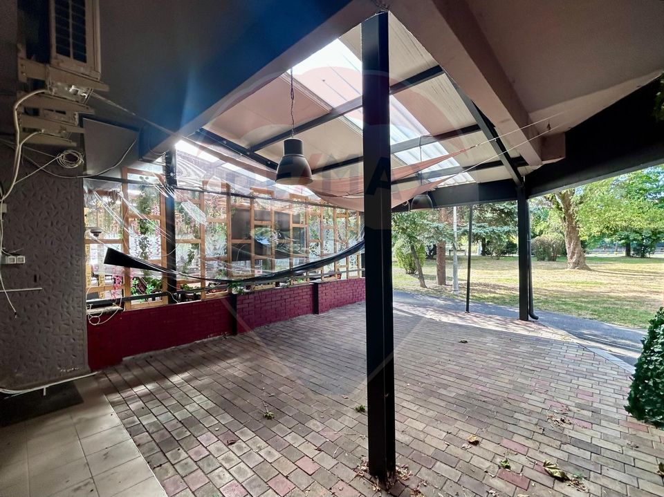 145sq.m Commercial Space for rent, Central area