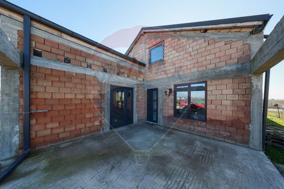 6 room House / Villa for sale