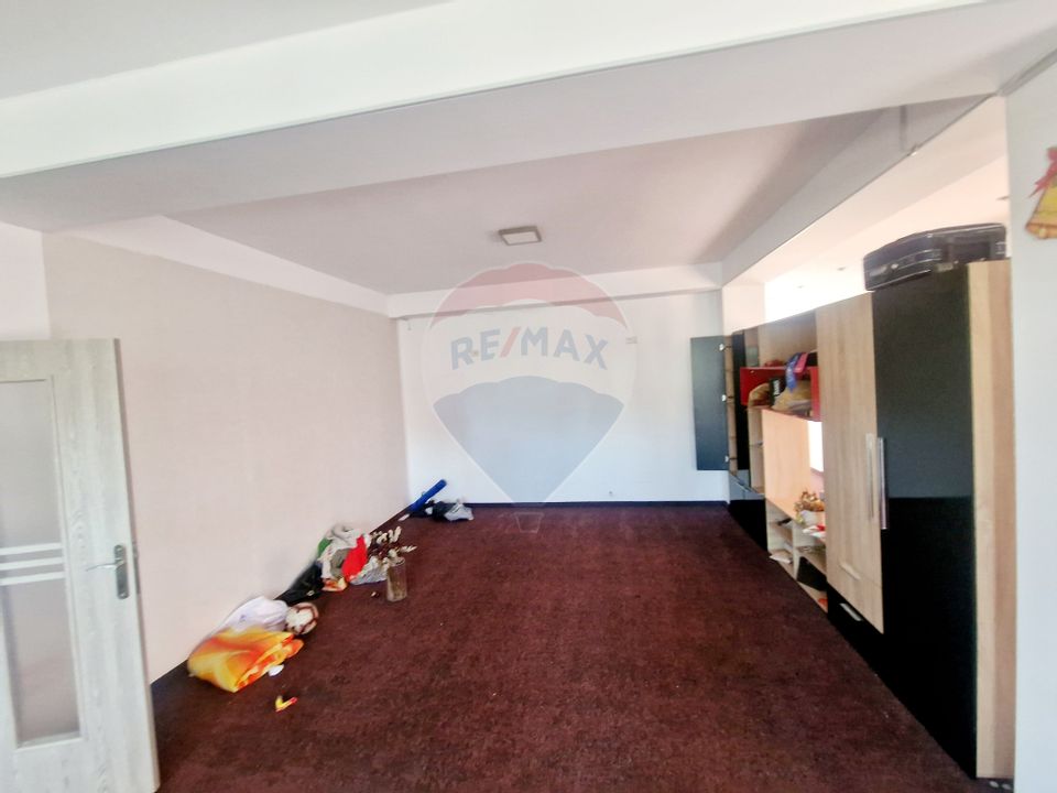 550sq.m Commercial Space for sale, Darmanesti area