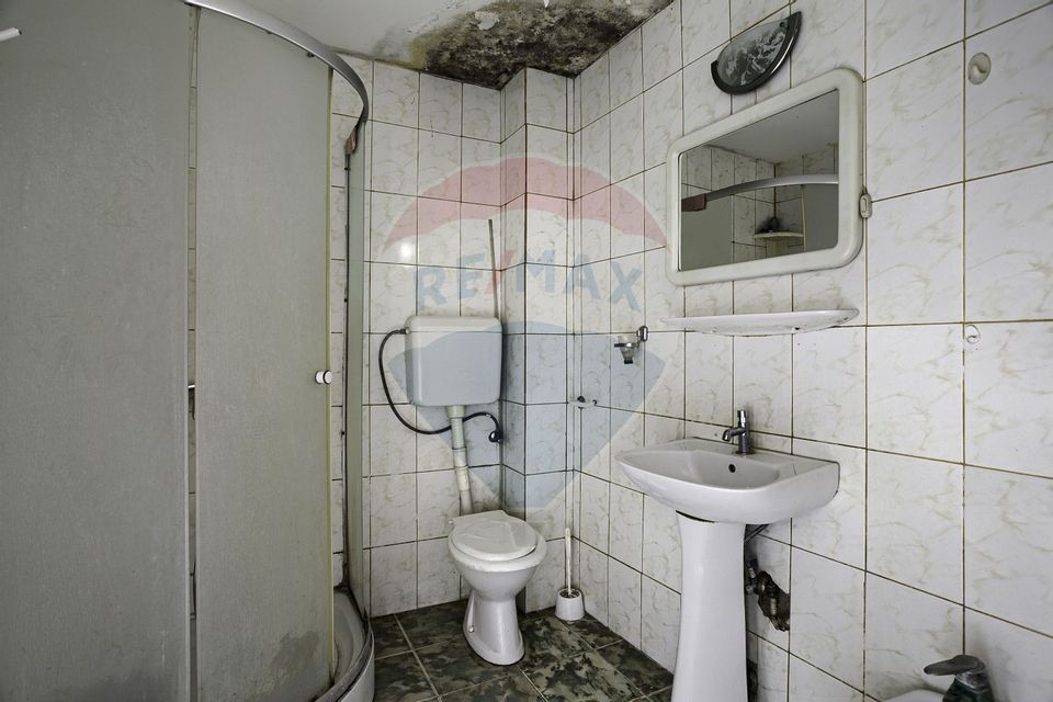 10 room Hotel / Pension for rent, Intim area