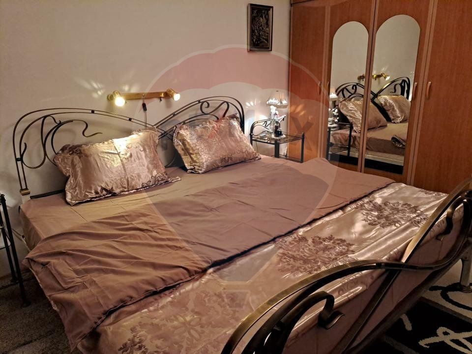 2 room Apartment for rent, P-ta Amzei area