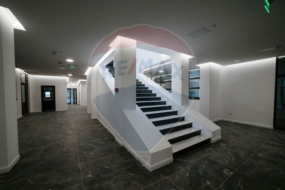 2,300sq.m Commercial Space for rent, Central area