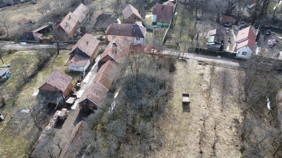 Teren intravilan 1.271 mp – Izvoarele, jud. Alba