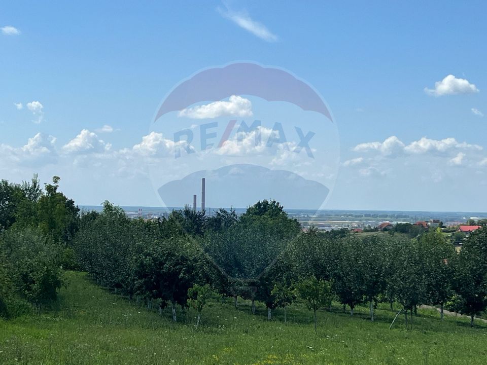 Land 2,063sqm Oradea / Strada Raspantiilor