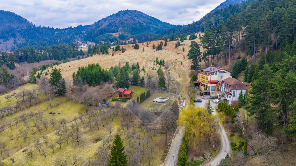 Teren 857mp Sacele/ fundatie / proiect casa/ AC- cf / Strada 7 Izvoare