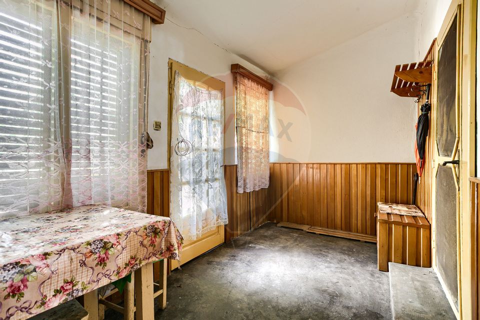 4 room House / Villa for sale, Periferie area