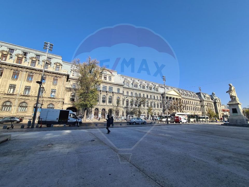 18sq.m Office Space for rent, Universitate area