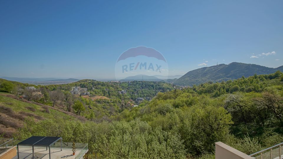 Apartament situat pe Drumul Poienii, panorama de vis