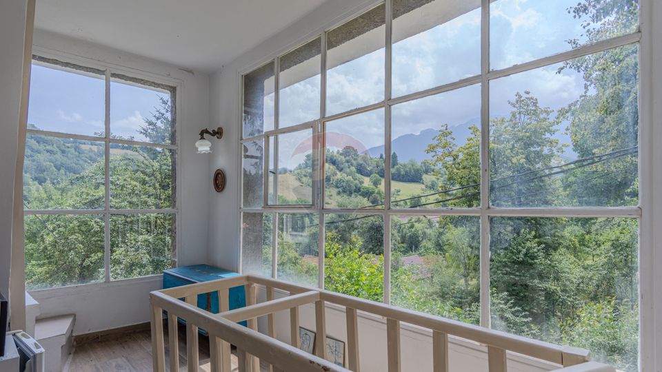 CASA cu 7 camere in inima Branului | Teren 1346mp | COMISION 0%