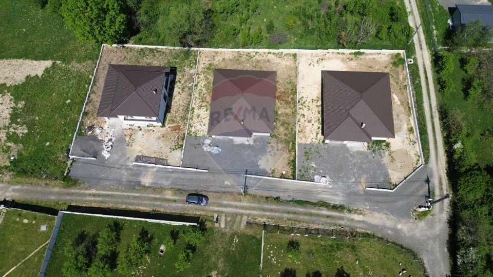 6 room House / Villa for sale, Est area