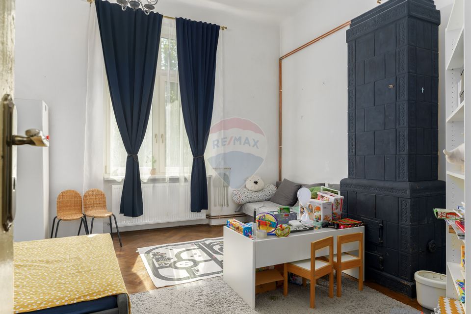 Armeneasca, apartament deosebit în vilă, suprafață 144 mp