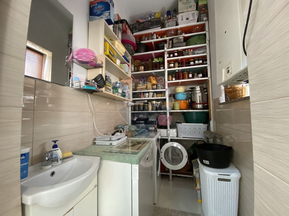 3 room Apartment for sale, Central area