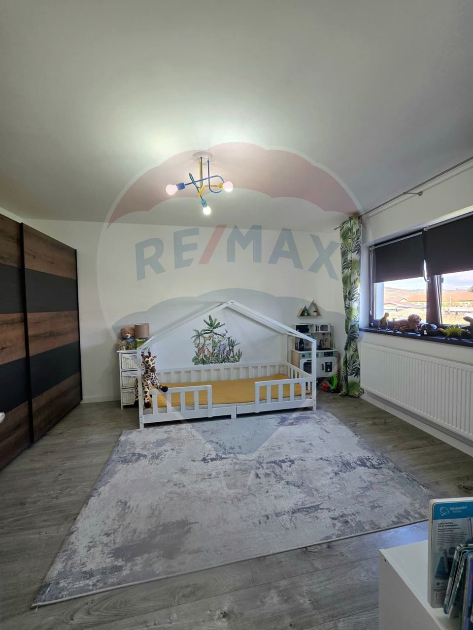 Casa noua Strada Aviatorilor Medias