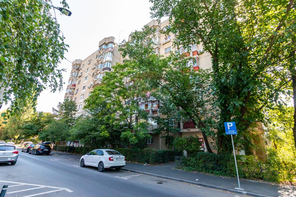 3 room apartment for sale | Overture Area |  Lujerului Metro