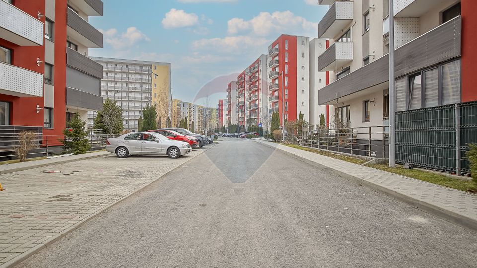 COMMISSION 0| 3 BEDROOMS|2 BATHROOMS| PREMIUM FURNISHED|14 MP BALCONY