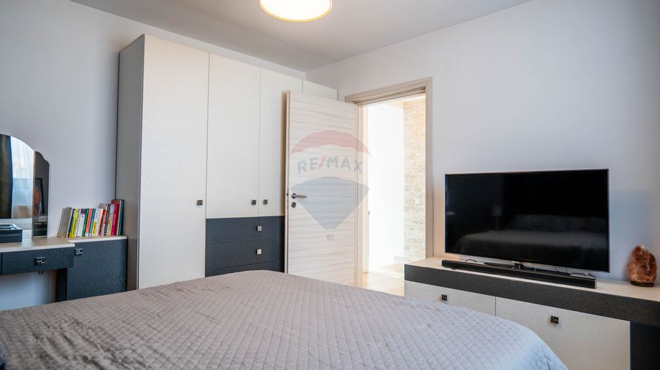 Vanzare - vilă 4 camere de complet mobilata, str. Caisului - Dobroesti