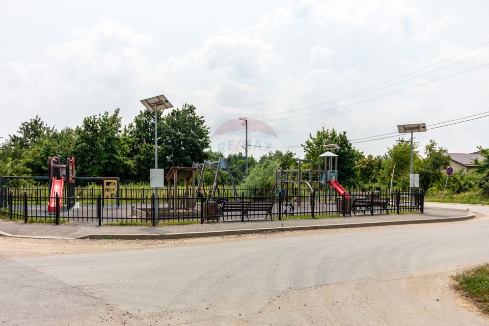 Casă / Vilă in Mogosoaia, adiacent Martha Bibescu