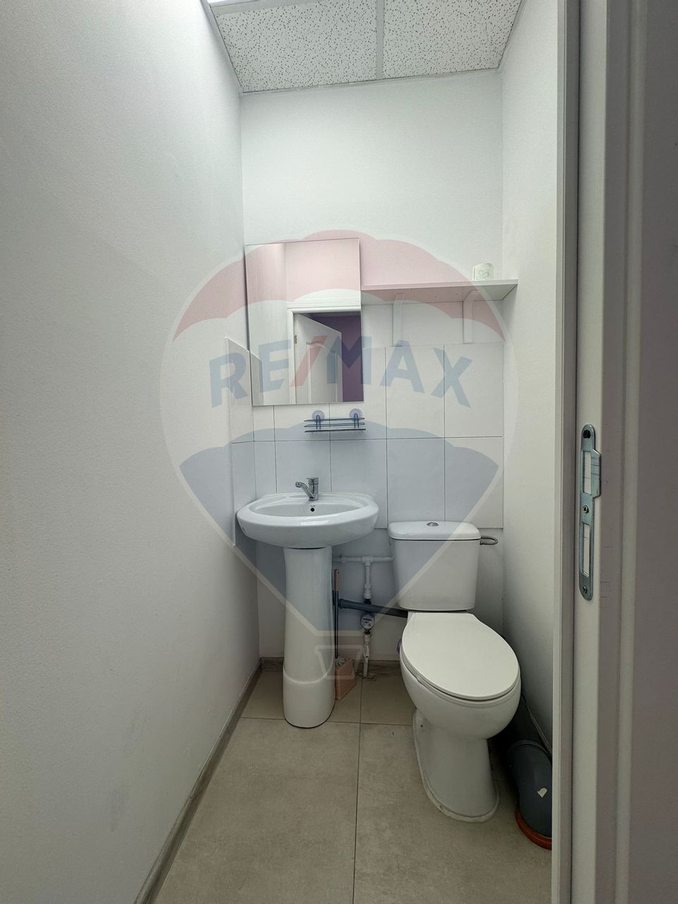 Spațiu comercial de 27mp de închiriat în zona Central