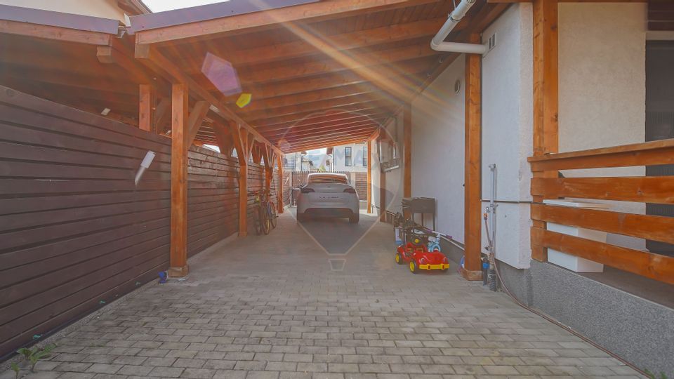 4 room House / Villa for sale, Sud area