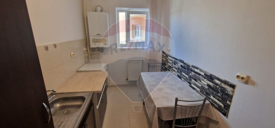 Apartament cu 2 camere, str. Stefan cel Mare, bloc ADAMA