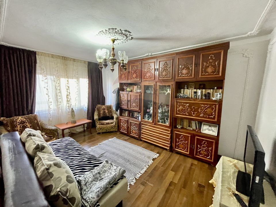 2 room Apartment for sale, Central area