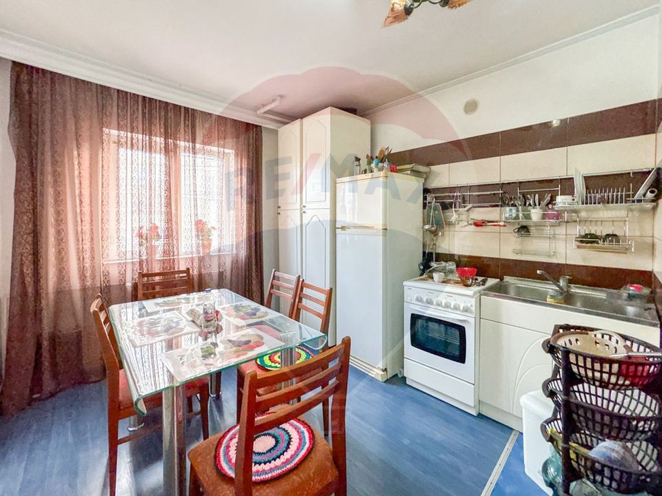 Multifunctional building D+P+E+M located in Constanta, Baba Novac area