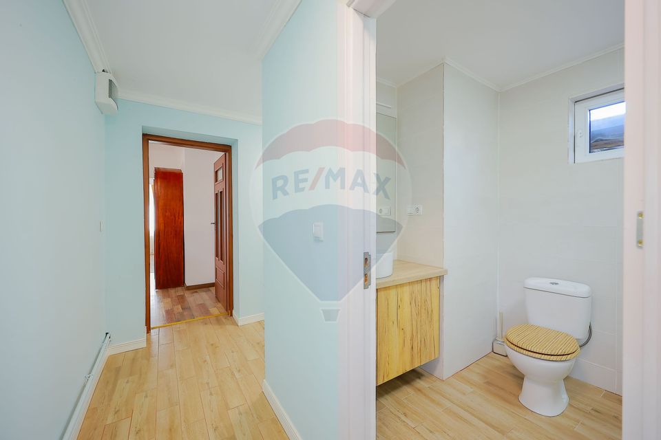 Casă cu 4 camere de închiriat în zona Salca