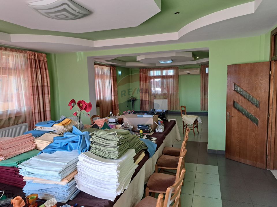 Spațiu de închiriat semicentral, 600 mp