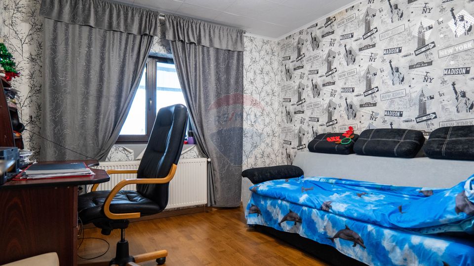 11 room House / Villa for sale