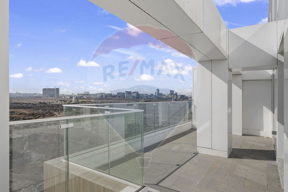Large 2-room apartment for sale in Pipera area
