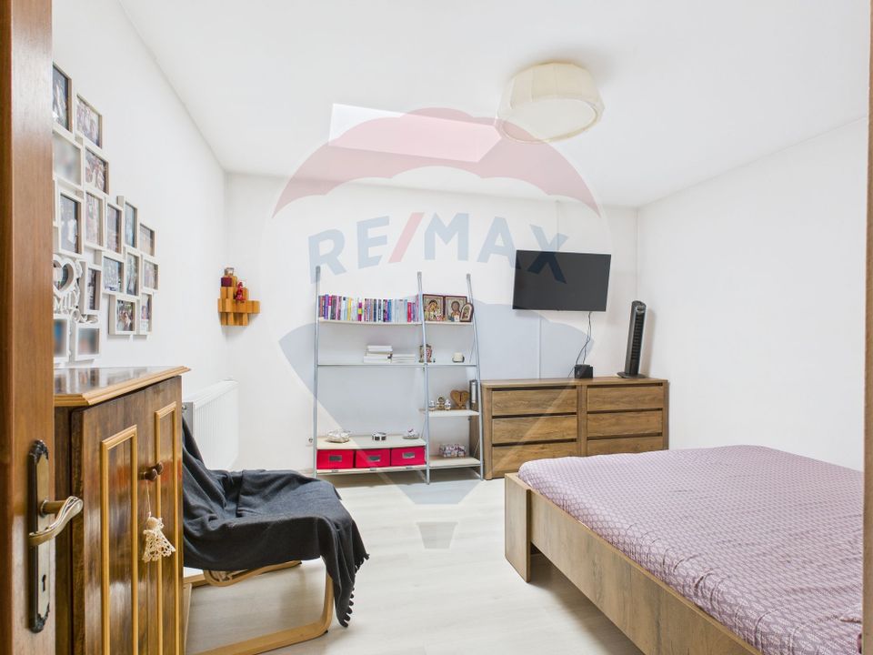 CASA 6 CAMERE DE VANZARE | ZONA  MALL VITAN | TIMPURI NOI