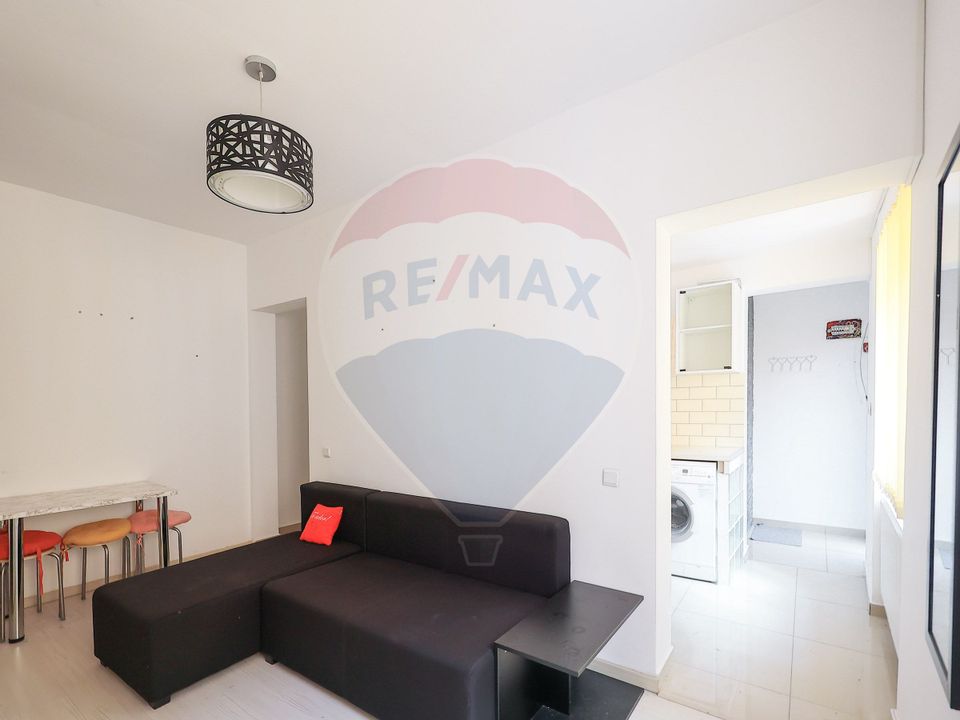 Apartament ultracentral în Oradea cu 4 camere și mezanin, de vânzare