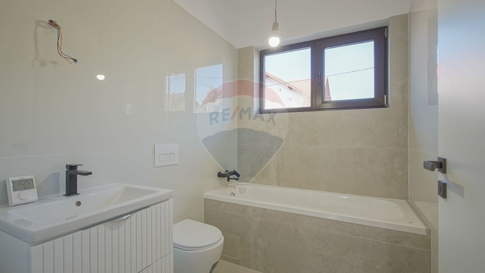 4 room House / Villa for sale