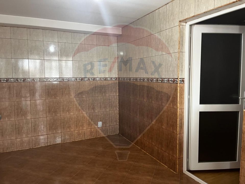 7 room House / Villa for sale