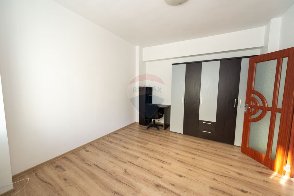 Apartament 2 camere Universitate, Vasile Lascar 33, bloc 1984