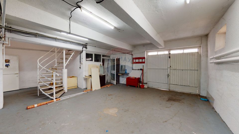 Semi-basement commercial space Bucurestii Noi / Straulesti Metro