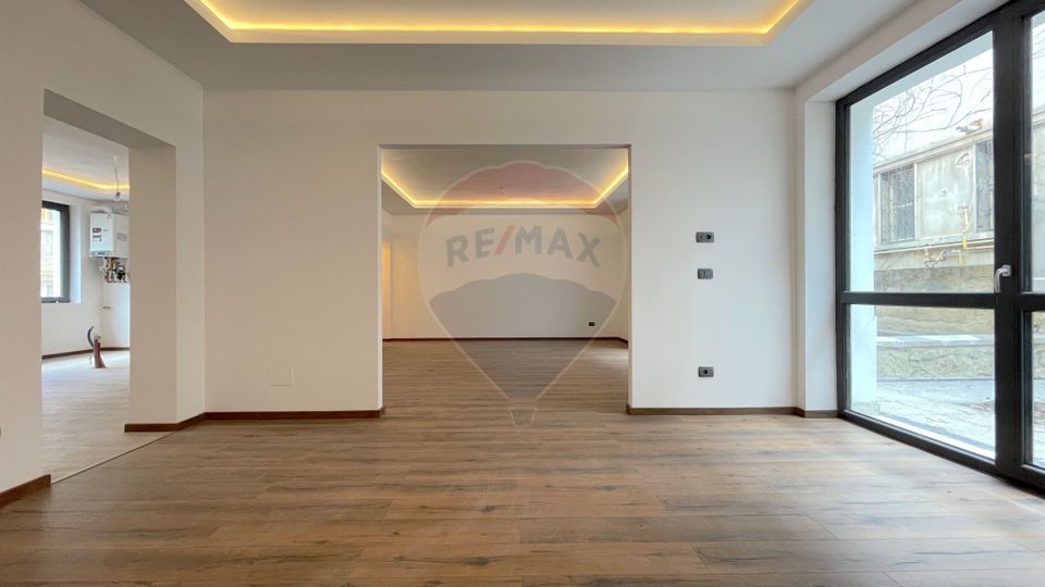 82.73sq.m Office Space for rent, Cetatea area