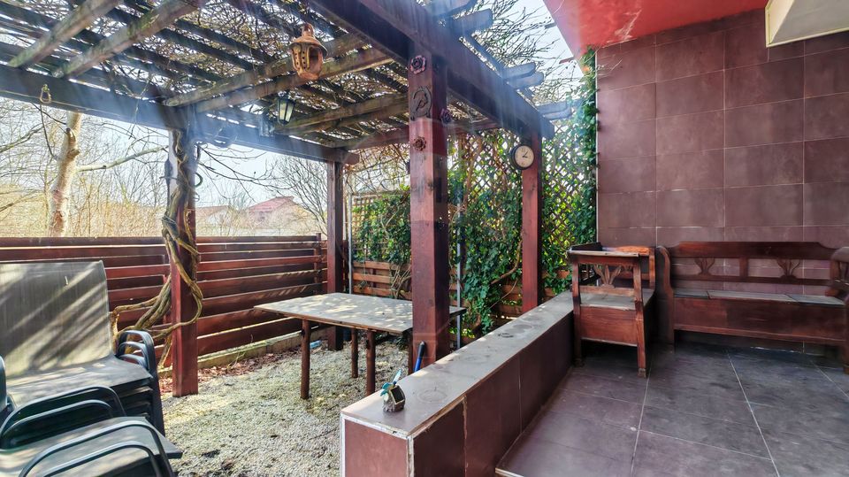 Apartament de inchiriat cu 2 camere si curte I Otopeni