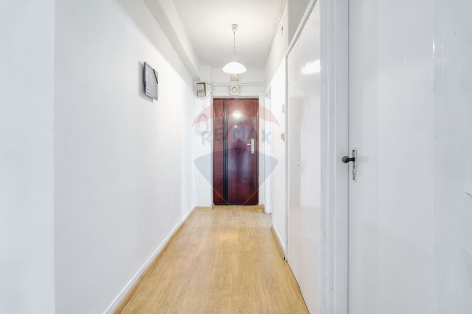 REZERVAT ! Apartament cu 2 camere de vânzare în zona 15 Noiembrie