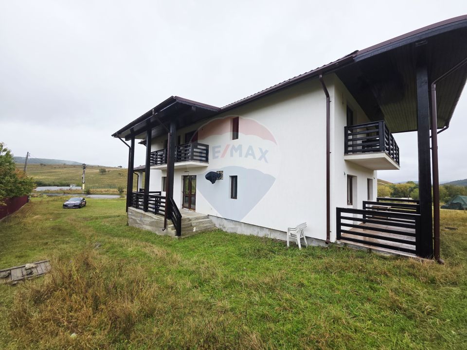 Casa  si  teren zona Balaurul