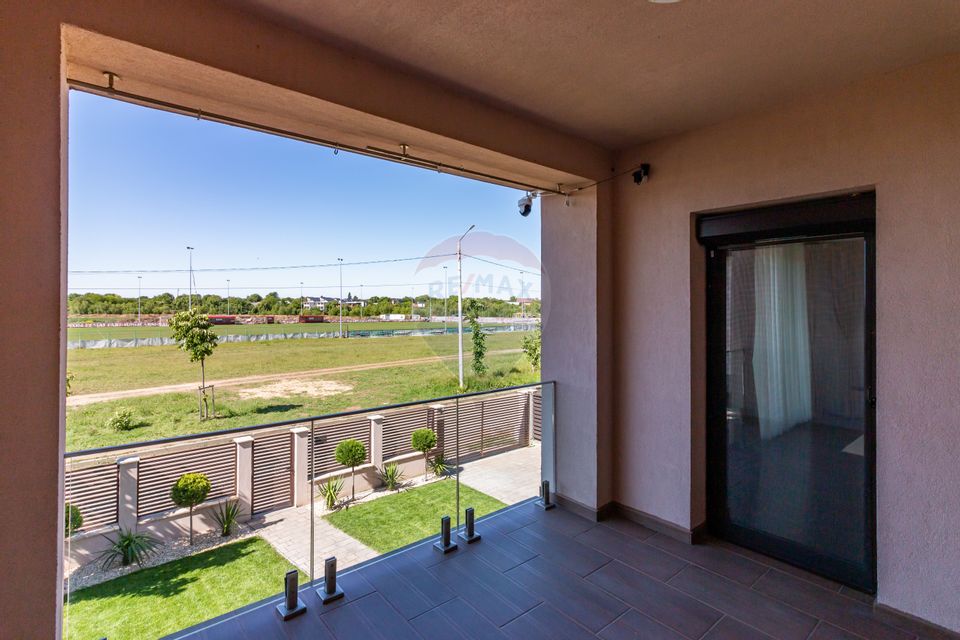 Vanzare Vila Individuala mare | 7 camere, 2 terase | P+1+2R | Curte