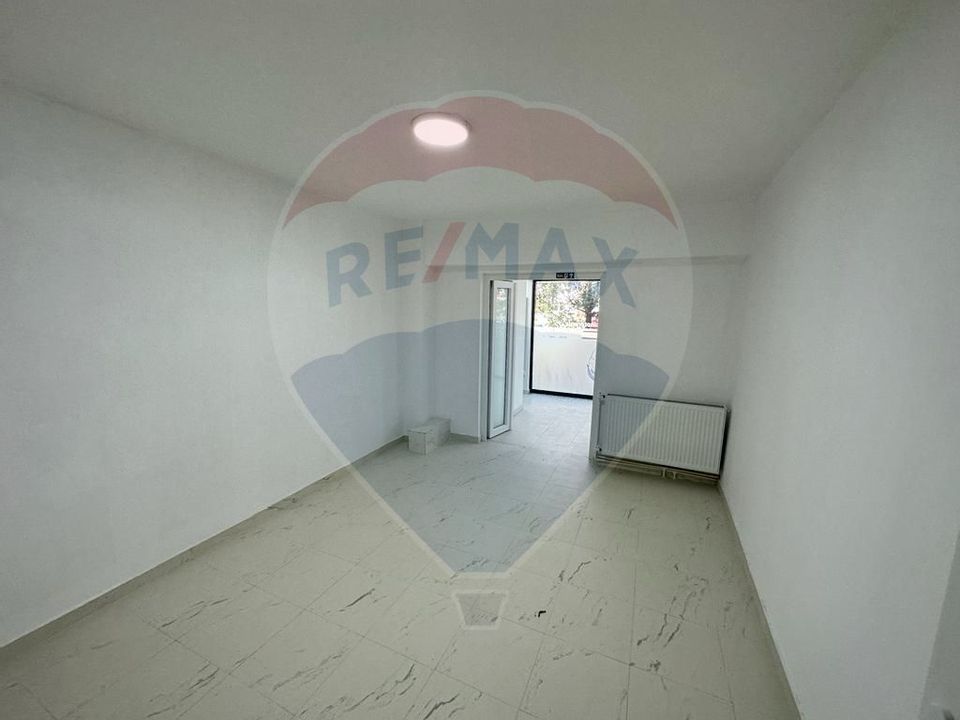 100sq.m Commercial Space for rent, Stefan cel Mare area