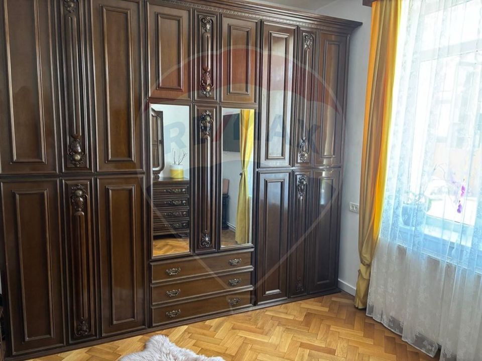 Casa individuala langa Colegiul National Dr. Ioan Mesota, Centru Civic