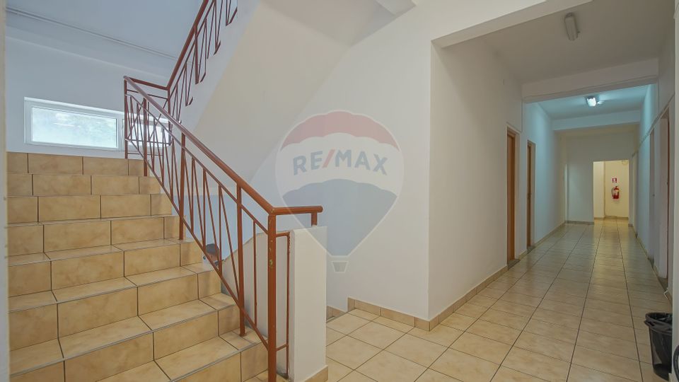 211sq.m Office Space for rent, Bartolomeu area