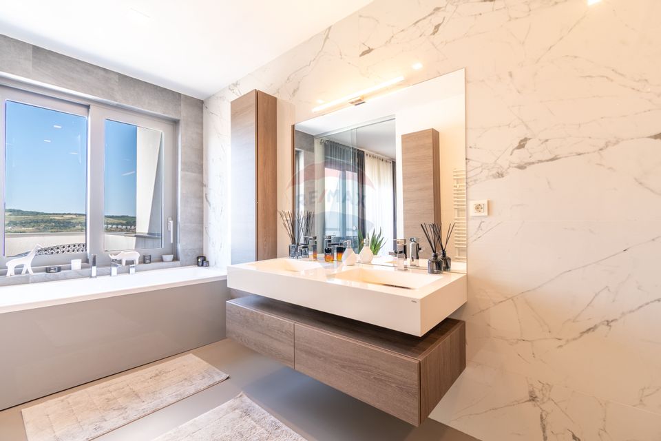 Casa de lux de vanzare