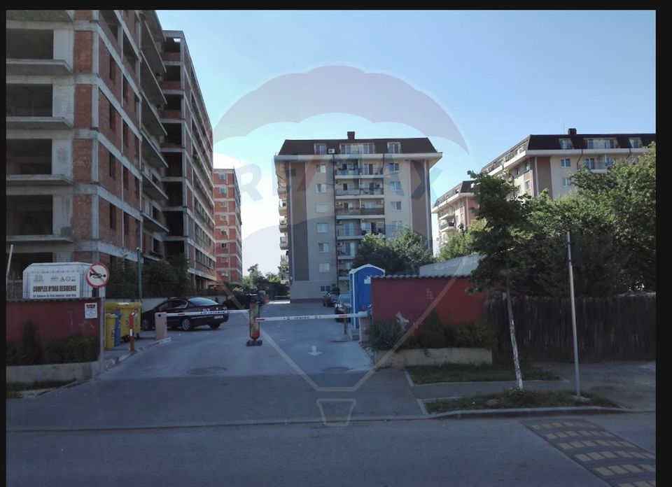 La inchiriat apartament 3 camere si parcare in Voluntari