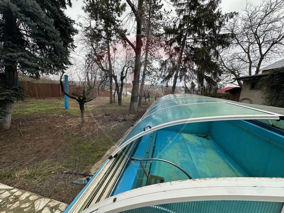 6 room House / Villa for sale