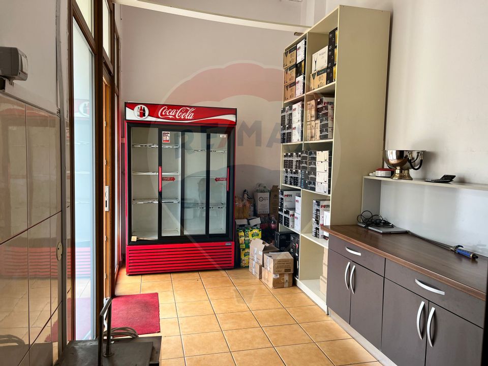 417.06sq.m Commercial Space for sale, Cornisa area