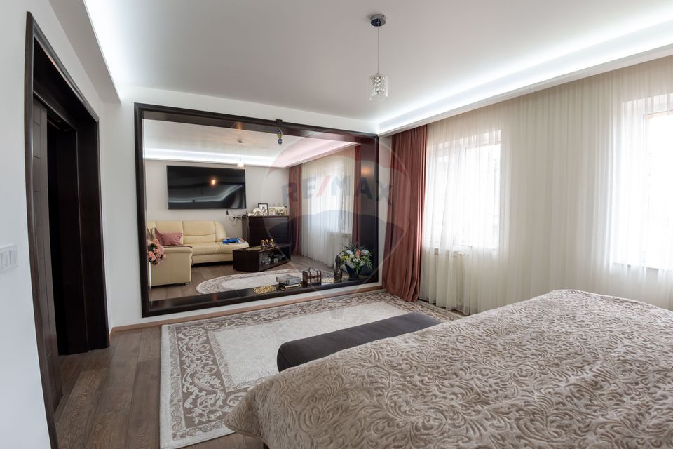 4 room Apartment for sale, Central area