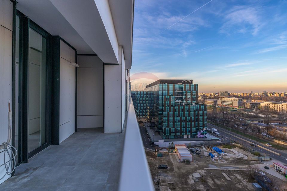 Double Studio (2 rooms) in Expozitiei Blvd., Agronomy, Press Square
